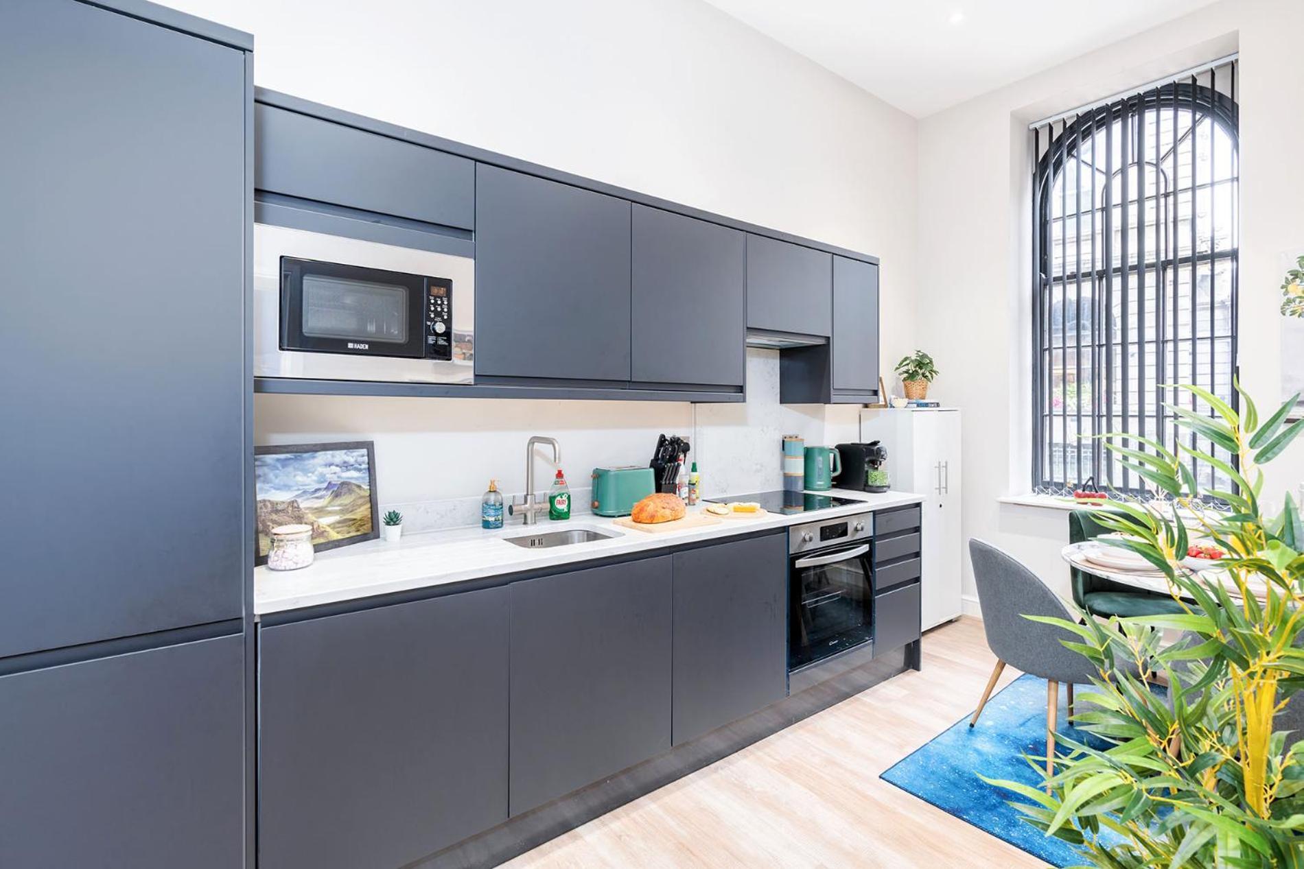 Beautiful Apartment & Central Location & King Size Bed Leeds  Exterior photo